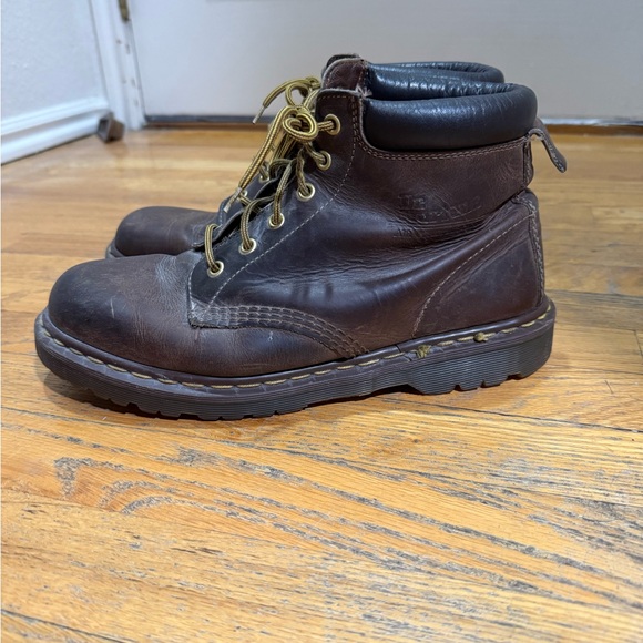 Men's dr martens Leather Boots - Picture 2 of 8